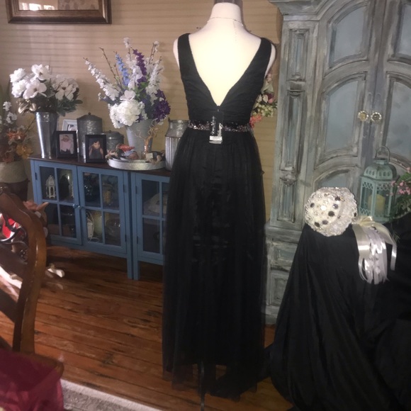 NWT Beautiful black formal dress - Picture 4 of 8